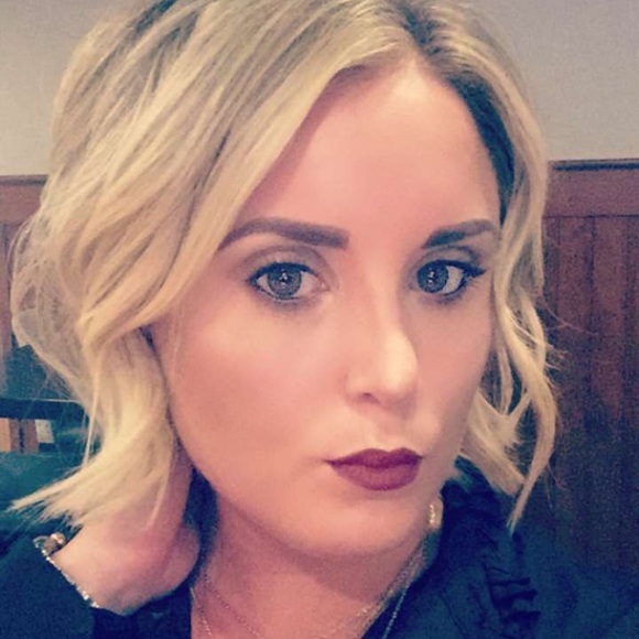 Meet your Posher, Catherine - Picture 1 of 1